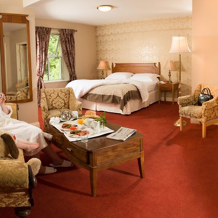 Cork's Vienna Woods Hotel & Villas Exteriör bild