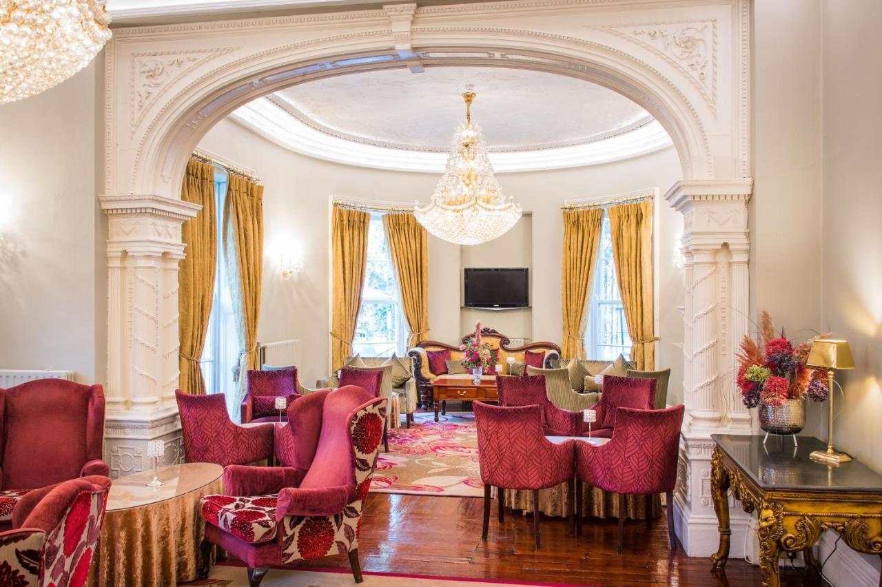 Cork's Vienna Woods Hotel & Villas Exteriör bild