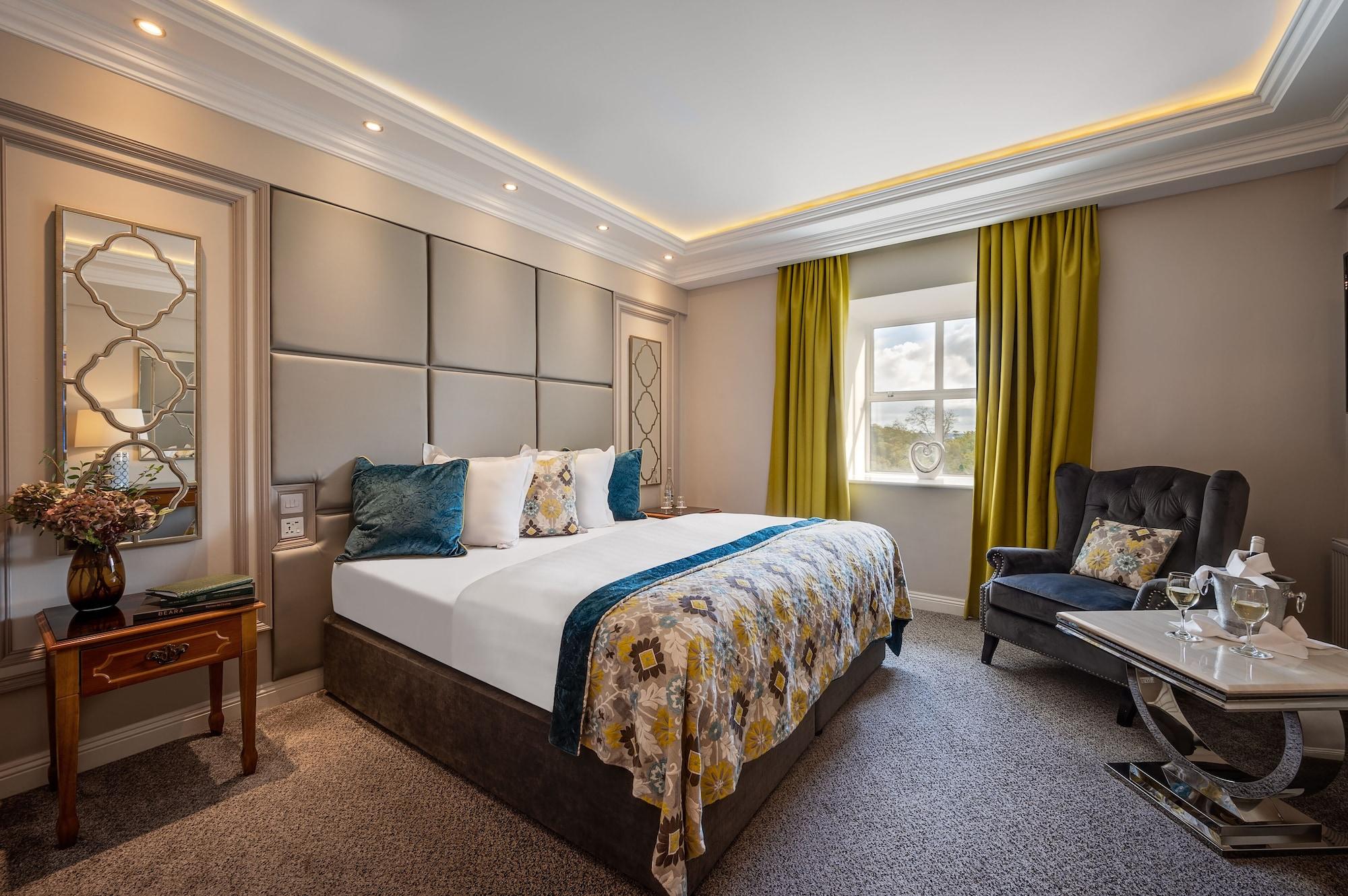 Cork's Vienna Woods Hotel & Villas Exteriör bild
