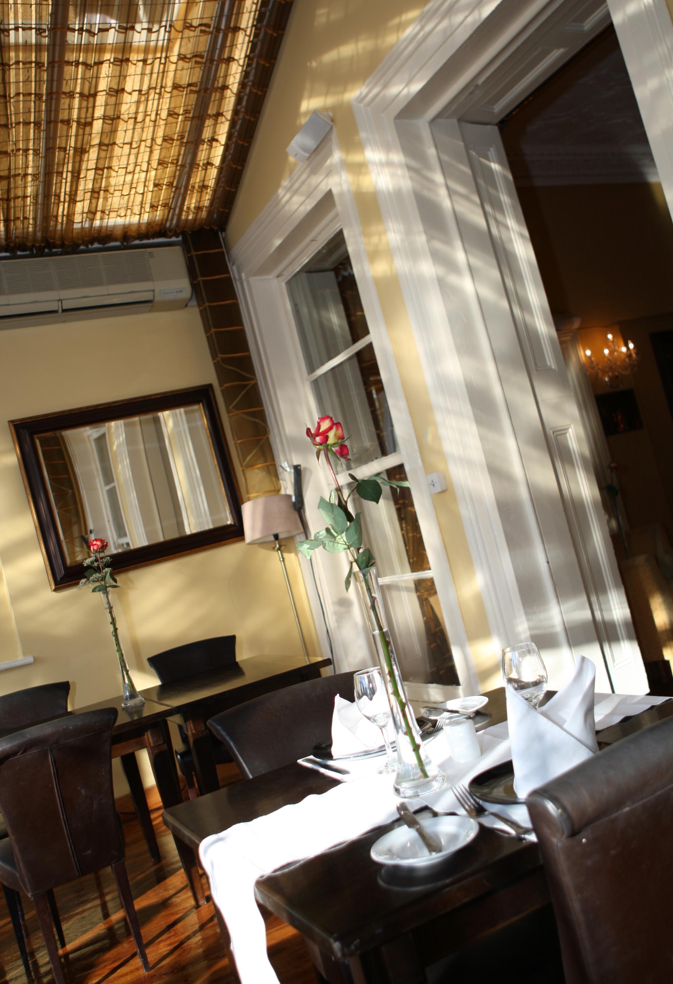 Cork's Vienna Woods Hotel & Villas Exteriör bild