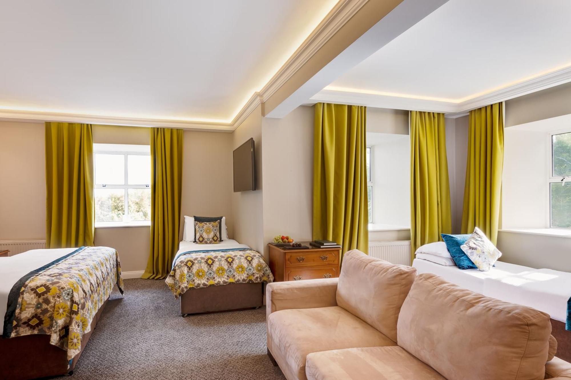 Cork's Vienna Woods Hotel & Villas Exteriör bild